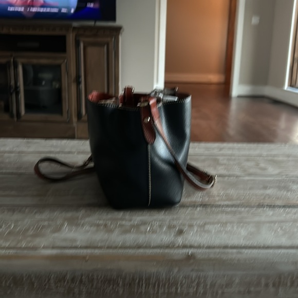 Dooney & Bourne small shoulder bag black pebble leather - Picture 5 of 5